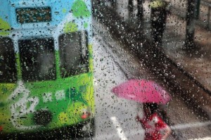Ixotype - Blog - Christophe Jacrot - Hong Kong bajo la lluvia