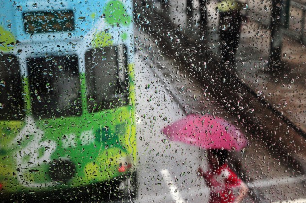 Ixotype - Blog - Christophe Jacrot - Hong Kong bajo la lluvia 